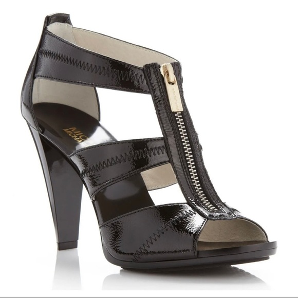 Michael Kors Sz 10 Black Patent Leather T Strap Heels Sandals Gold Zip Front - Picture 1 of 13